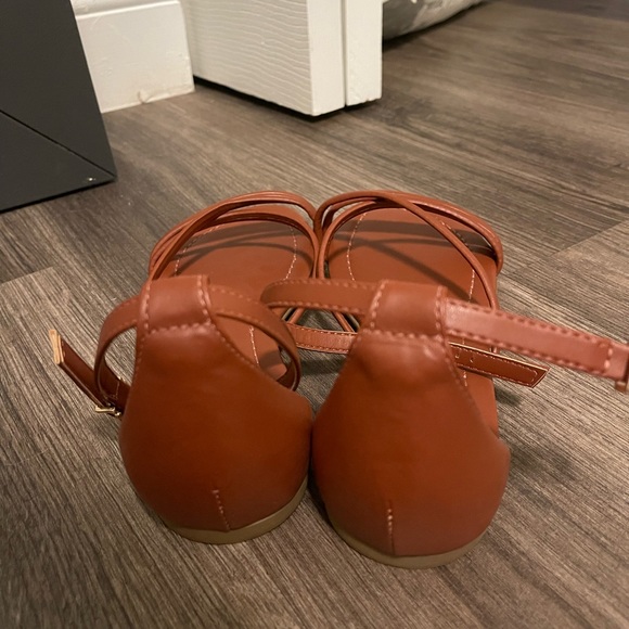 Mr. Cat Brown Leather Sandals- Made in Brazil Size 36 - Picture 6 of 7